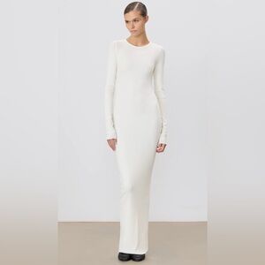 Eterne Long Sleeve Crewneck Maxi Dress